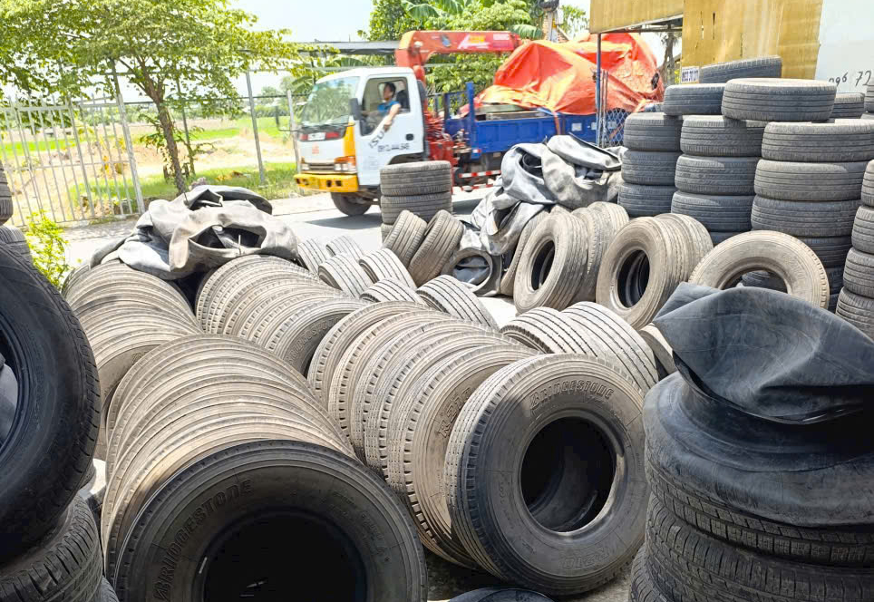 Thu mua vỏ xe tải cũ, vỏ xe ô tô cũ, khu vực tphcm và các tỉnh lân cận